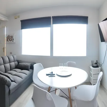 Warner Dreams Apartment San Martin De La Vega Exterior photo